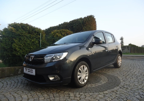 Dacia Sandero cena 35500 przebieg: 65000, rok produkcji 2018 z Narol małe 121